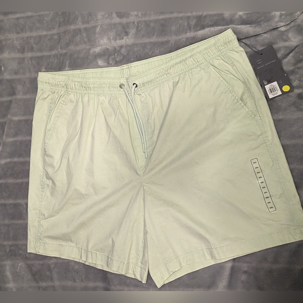 VRST 7 inch inseam Muted Mint men's shorts Sz: XXL NWT